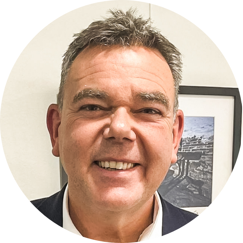 Portrait Ansprechpartner Heimdirektor Recruiting Pflege und Betreuungsheim